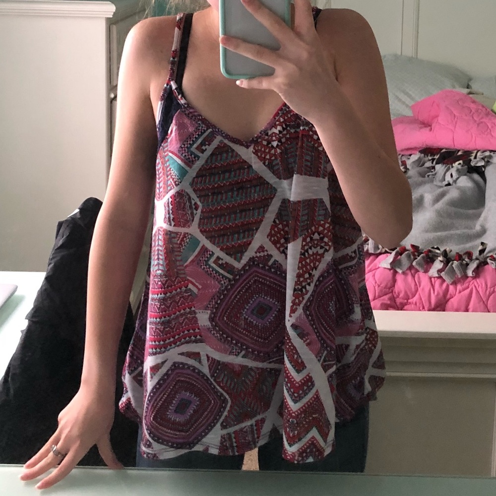 NEVER BEFORE WORN Tank-Top with Detailing
